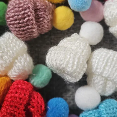 Strikket mini lue 5-pk